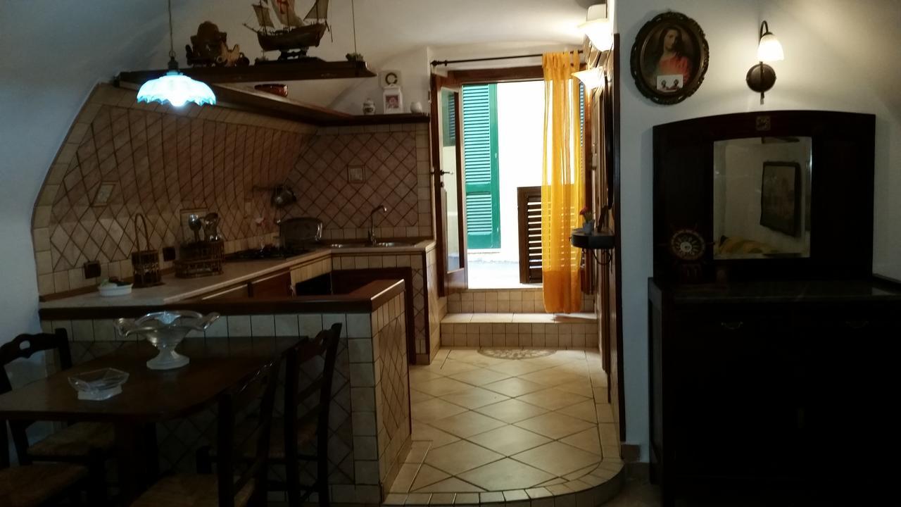 Case Vacanze Carpe Diem Centro Storico غالّيبولي المظهر الخارجي الصورة
